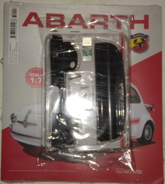 Costruisci Abarth 695 esse esse - Uscita n. 44 - 24/08/2024 - by Hachette