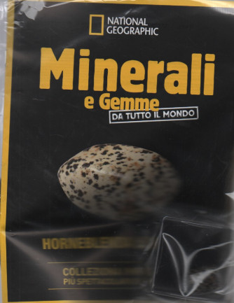 Minerali e Gemme da tutto il mondo -Horneblenda levigata -  n.48  - 23/12/2023