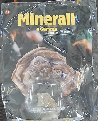 MINERALI E GEMME9 - calcedonio